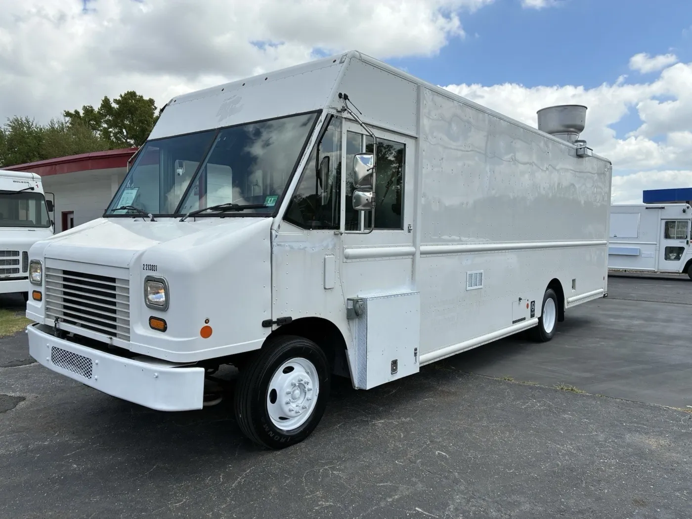 2026 Food Truck Brand New Kitchen.(