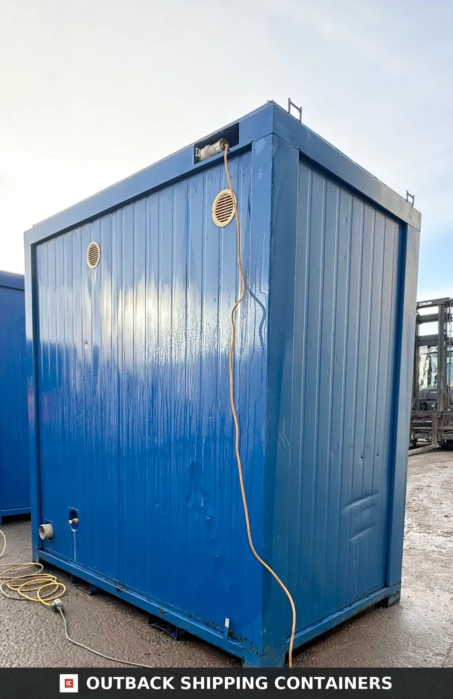 Double Toilet Blocks — Male Female WC — 8x5 Ft — Unrefurbished Portable Toilet Block 1+1 Toilet Blocks — Blue