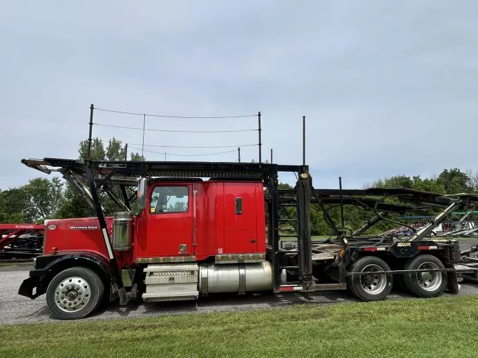 2015 Western Star Cummins & 2015 Cottrell CX-11HSCD High Rail with 3-Car Headramp