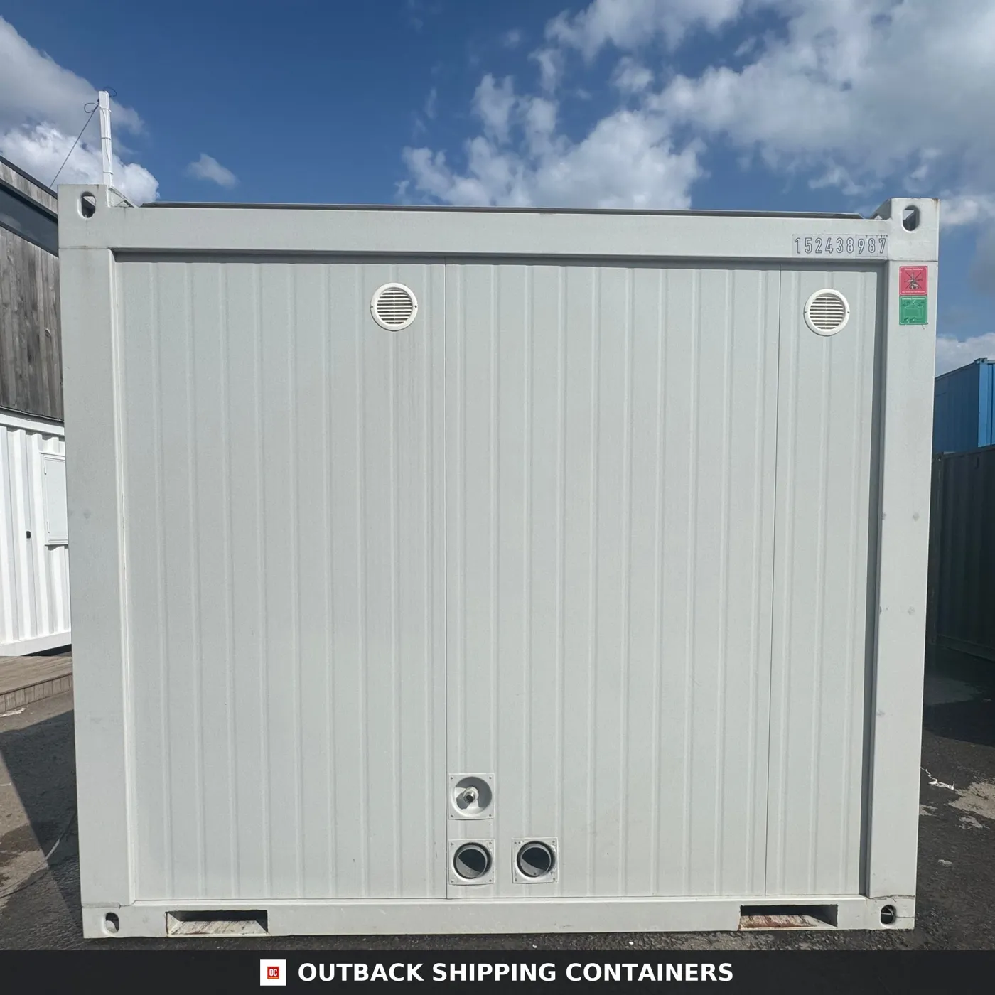 4 Bay Toilet Block — 4 WCs — 10 x 8 ft NEW Portable — 4 Toilets, 4 Basins — Grey — No 795