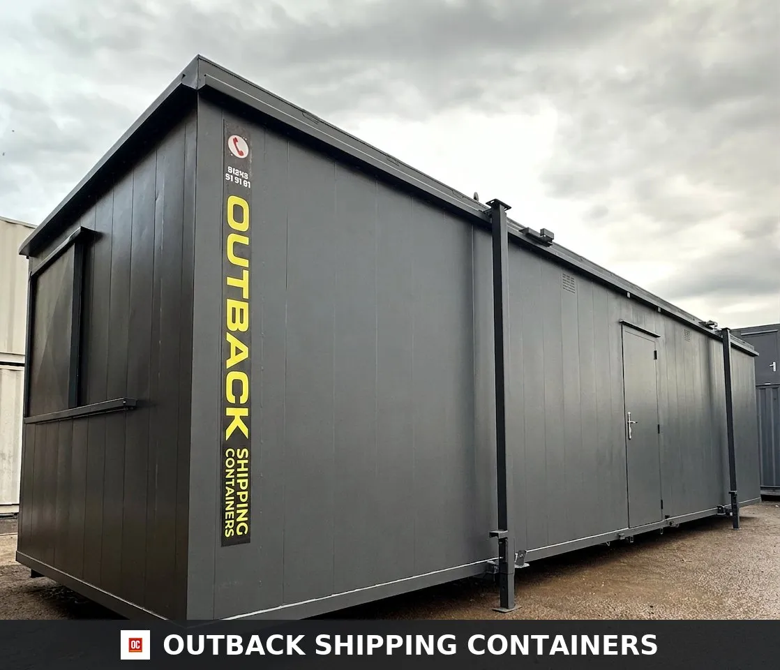 32 x 10 ft Anti-Vandal — 2+1 Toilet + Twin Shower Room — Changing Room — 50/50 Split — No 1561