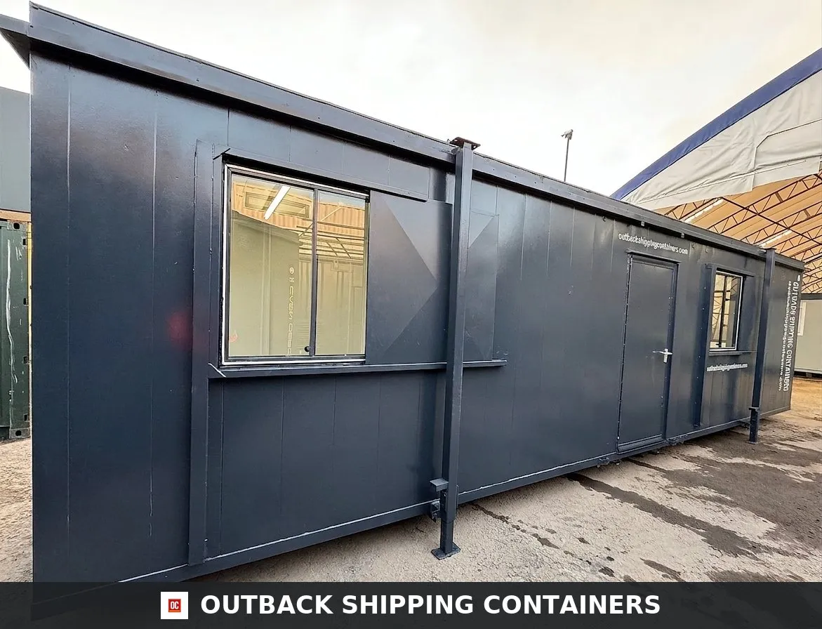 32x10ft – 2+1 Toilet Facility – Twin Shower – Changing Room – 50/50 Split