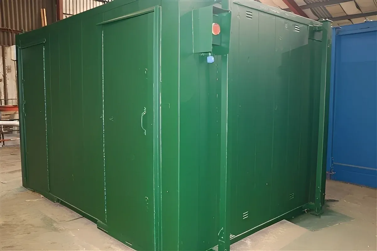13ft x 9ft Portable Site Office Cabin with Toilet – Durable, Compact & Ready to Use